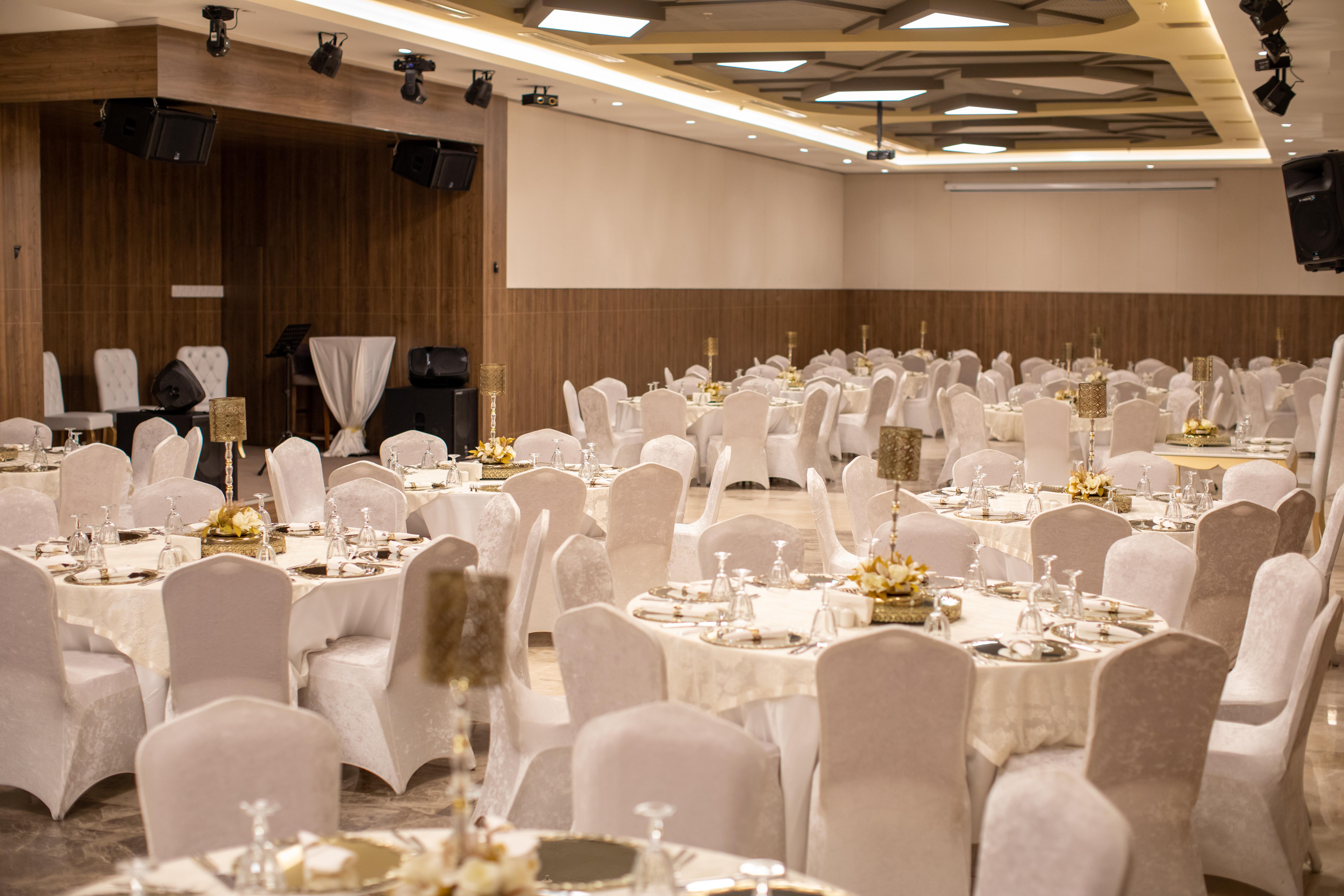 โรงแรมเอ็กซ์เทนโซ Gaziemir ภายนอก รูปภาพ